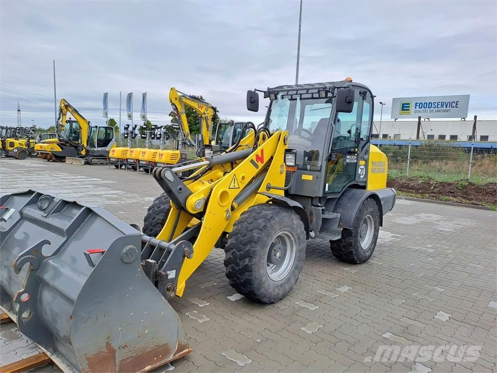 Wacker Neuson WL60 Gumikerekes homlokrakodók