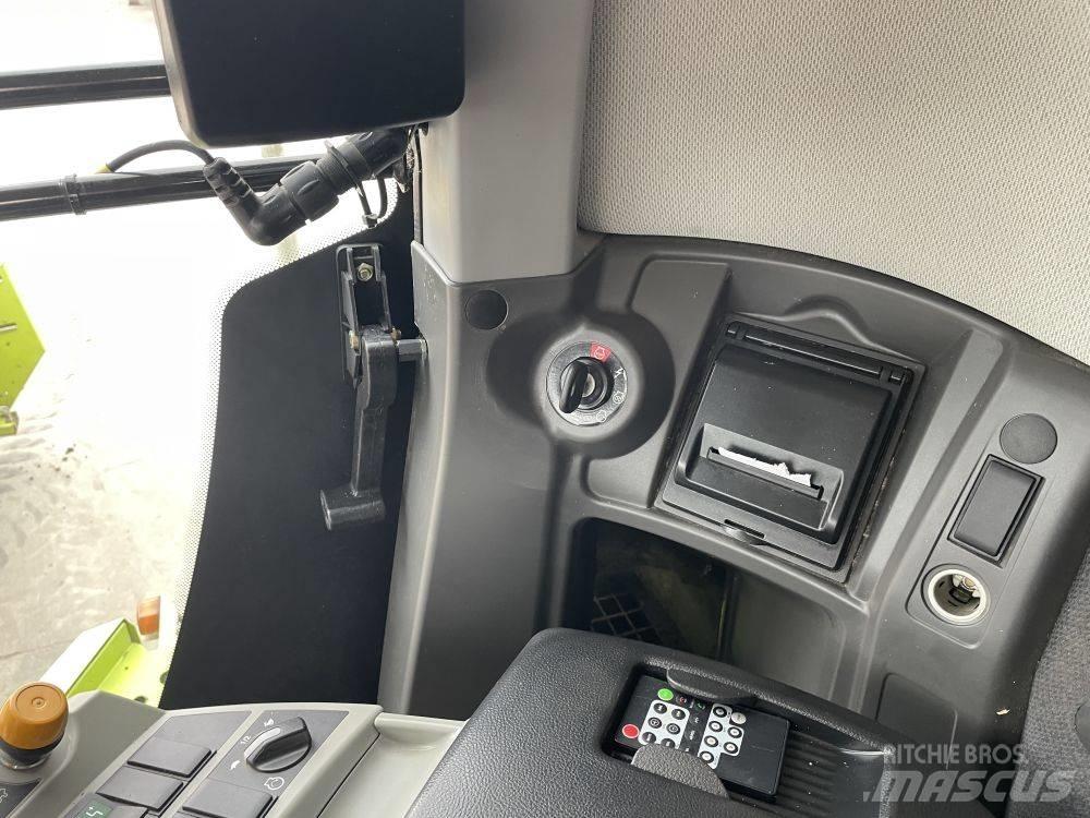 CLAAS 760TT Kombájnok