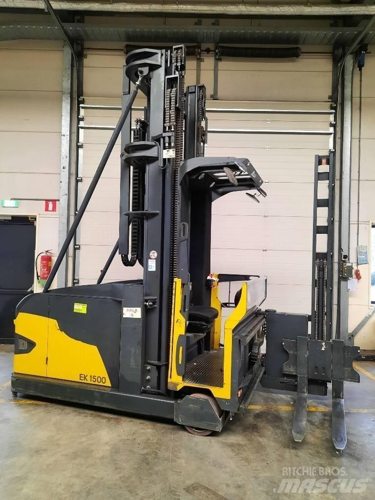 Magaziner EK1500 Magasraktári szűkfolyosós targonca