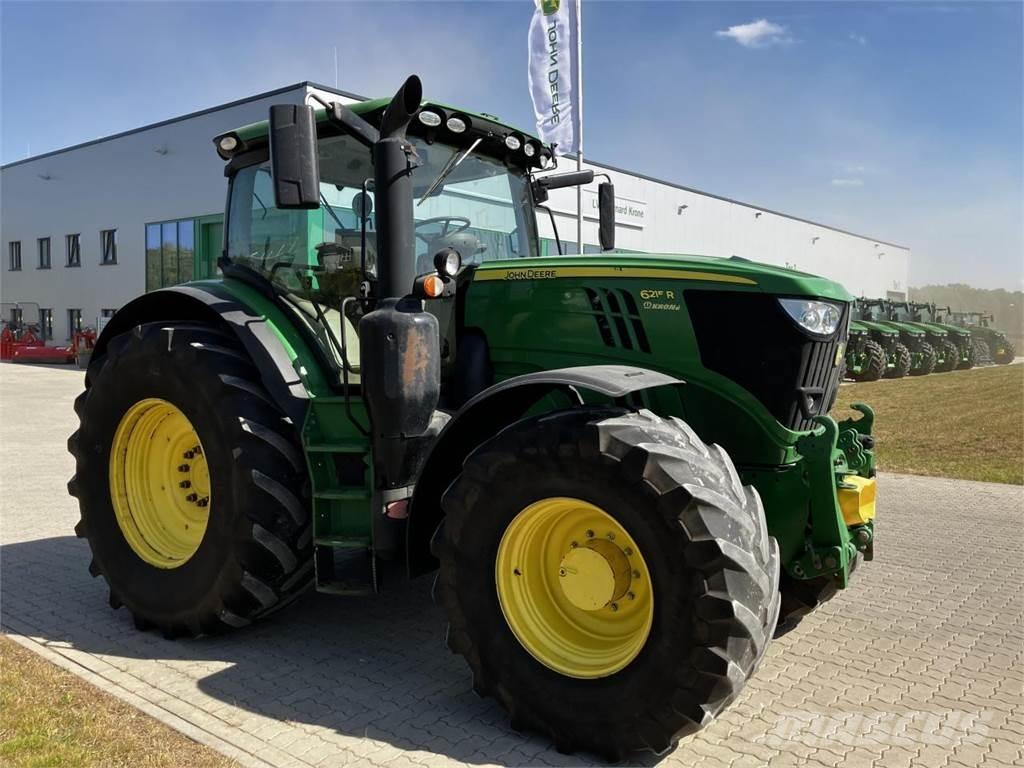 John Deere 6215R Traktorok