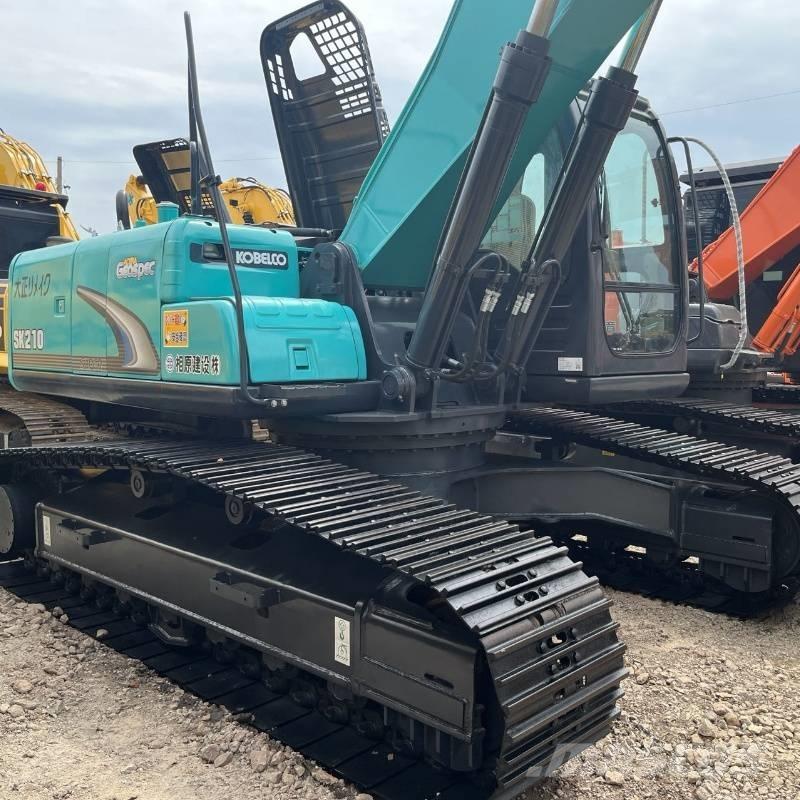 Kobelco SK 210 Lánctalpas kotrók