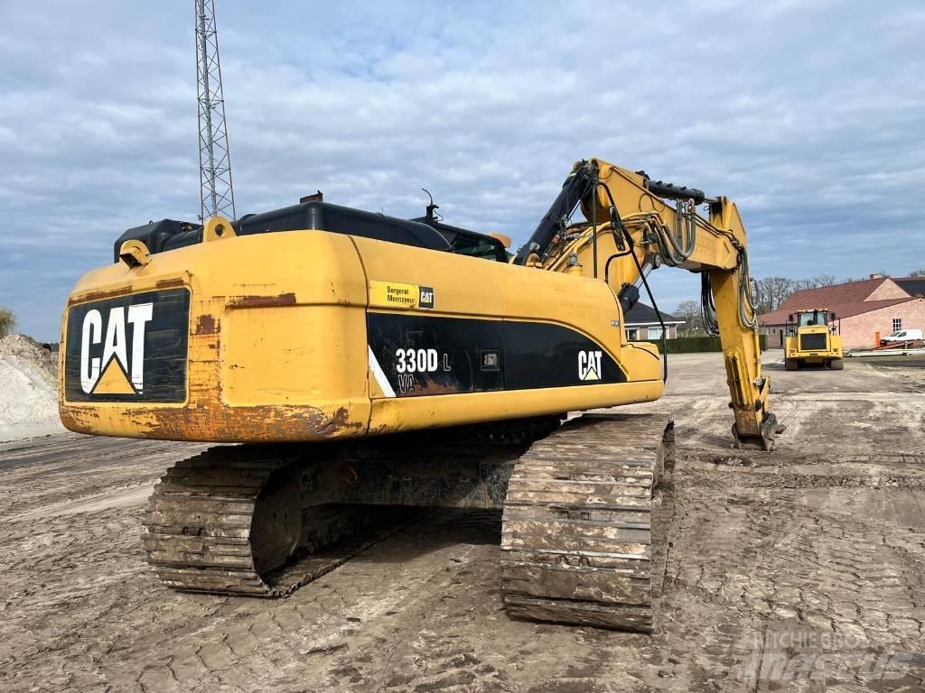 CAT 330 D L Lánctalpas kotrók