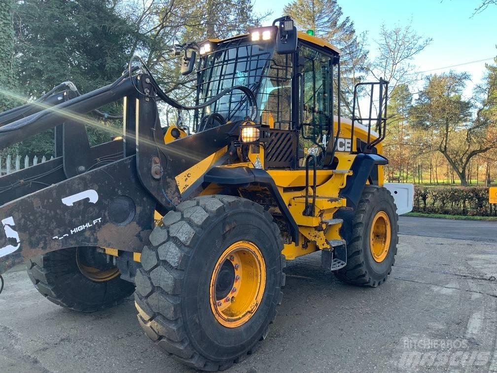 JCB 437 HT Gumikerekes homlokrakodók