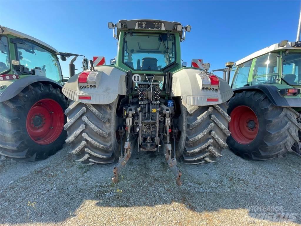 Fendt 933 Vario Traktorok