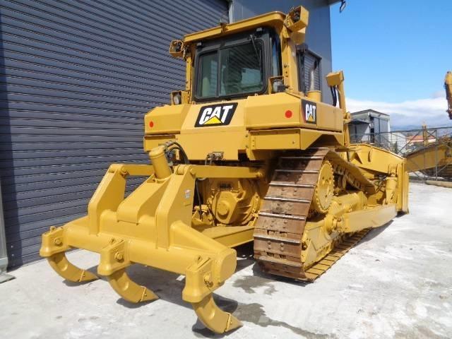 CAT D 6 T XL Dózerek