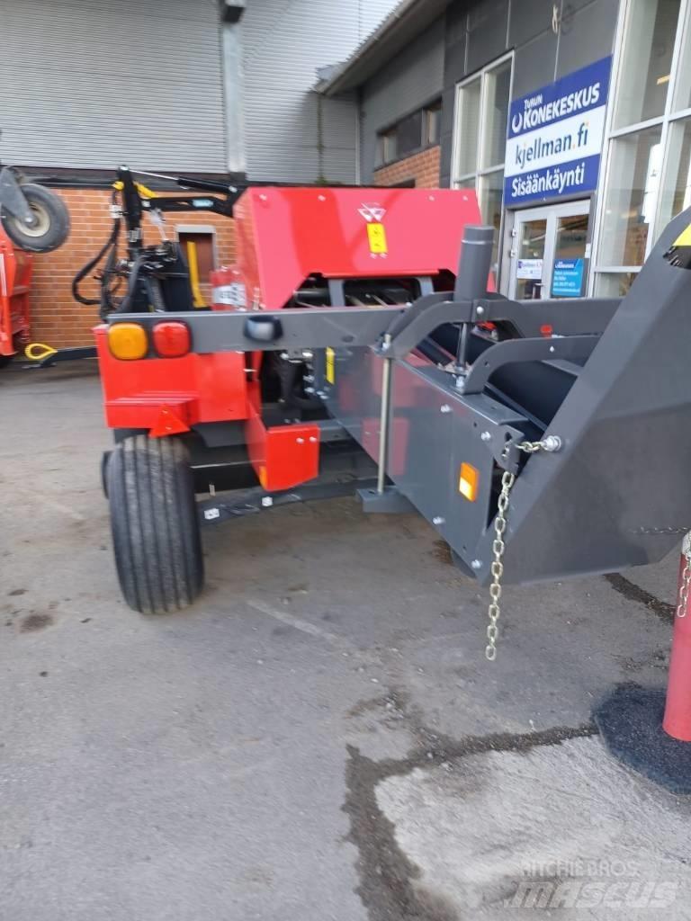 Massey Ferguson 1840 Szögletes bálázók