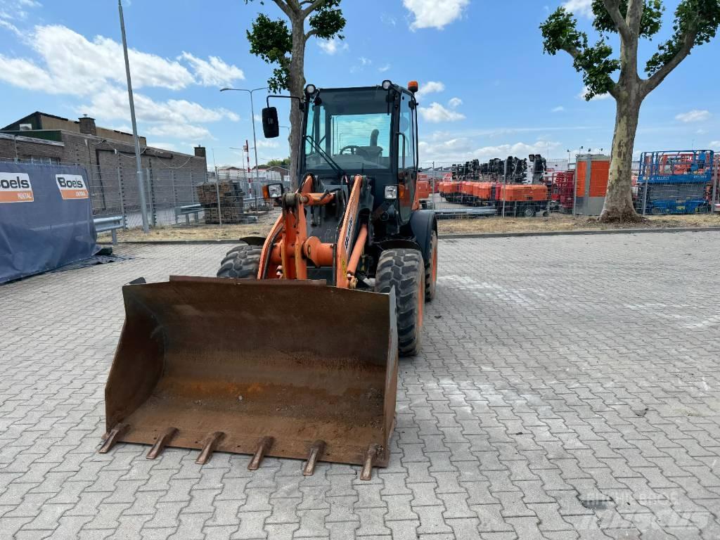 Komatsu WA80-6 Gumikerekes homlokrakodók