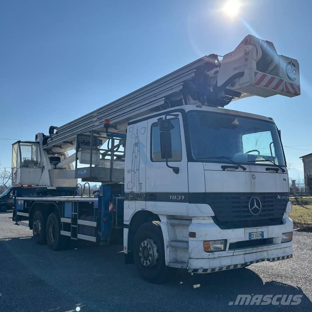 Cela TJ460 Teherautóra szerelt emelők és állványok