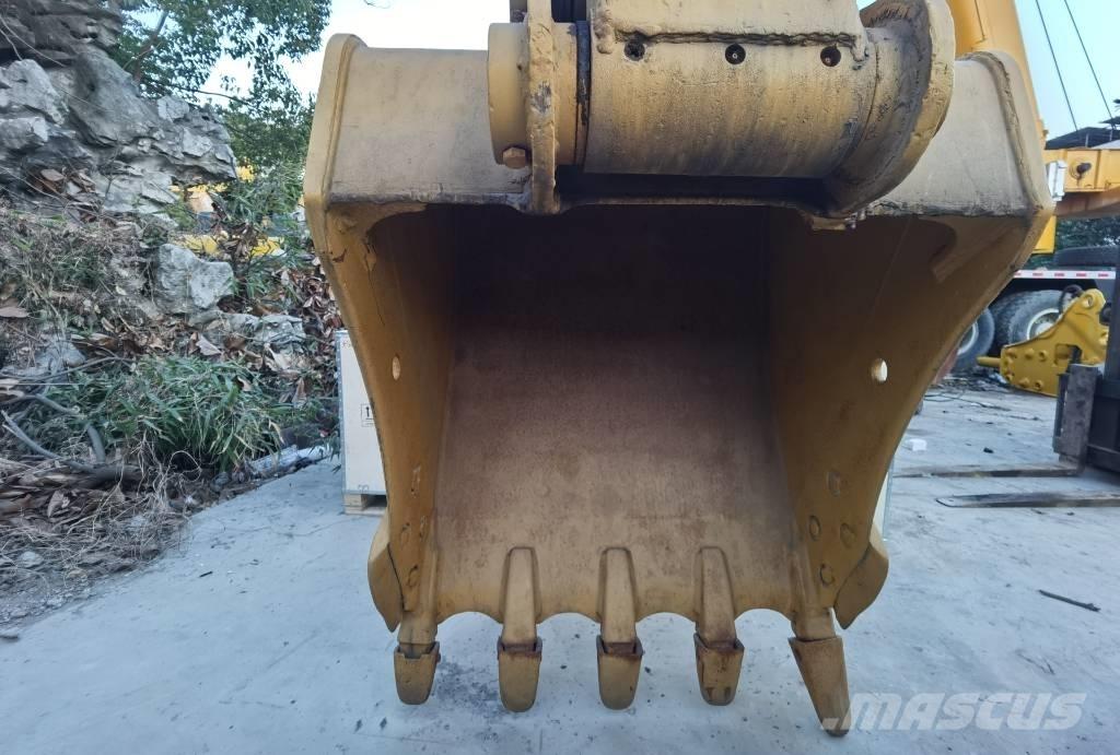 CAT 315d2 Lánctalpas kotrók