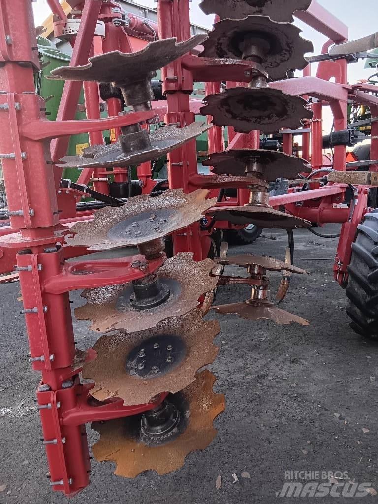 Horsch Terrano 4 MT Kultivátorok