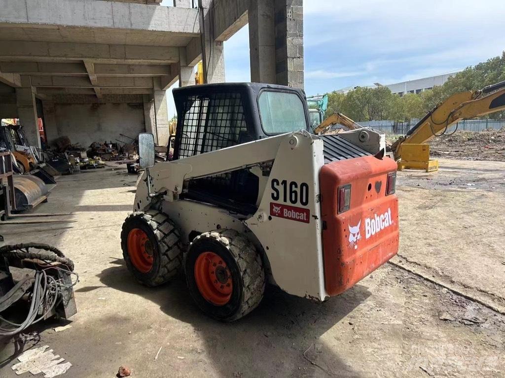 Bobcat S 160 Kompaktrakodók