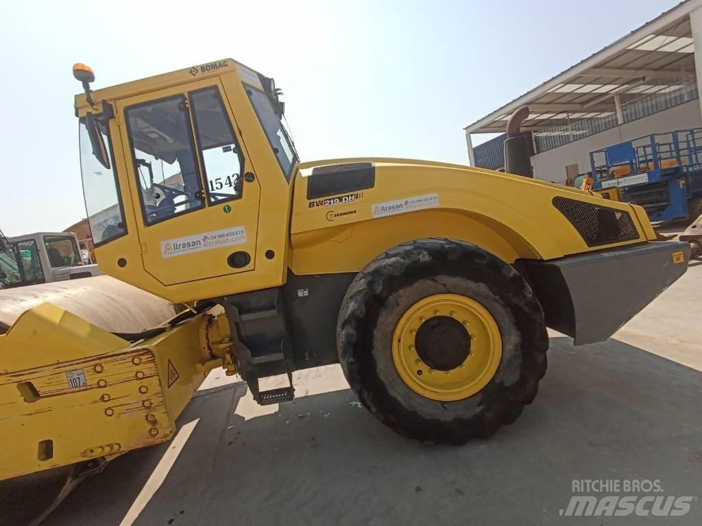 Bomag BW 219 D H-4 Talajtömörítő gépek