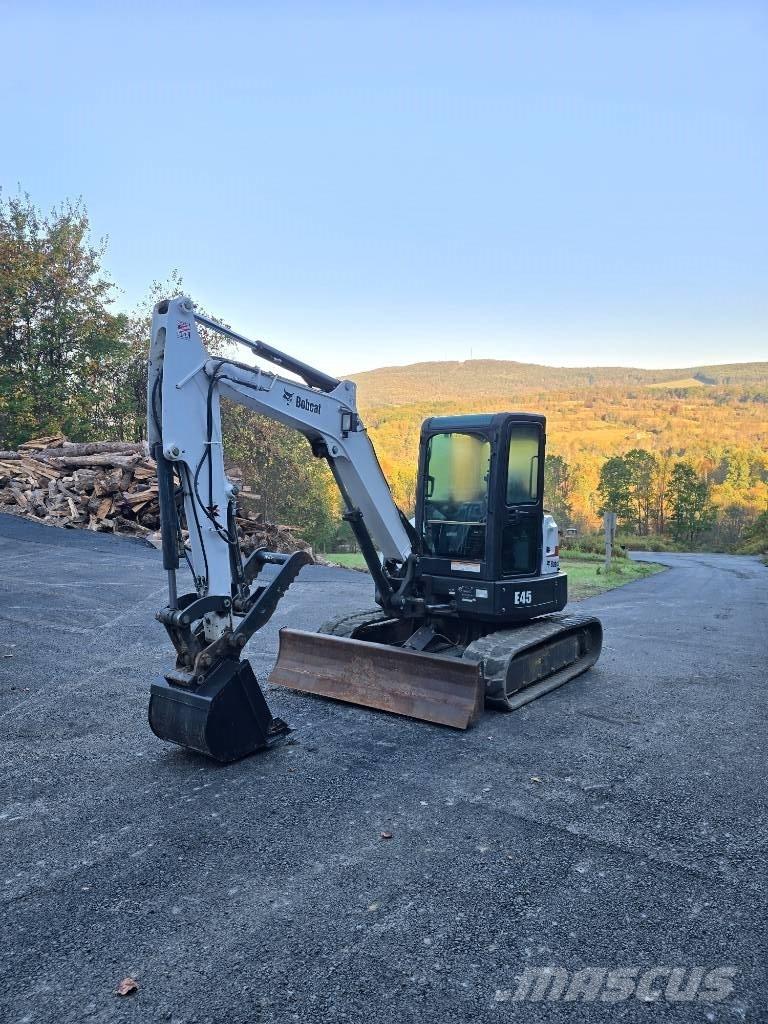Bobcat E 45 Mini kotrók < 7t