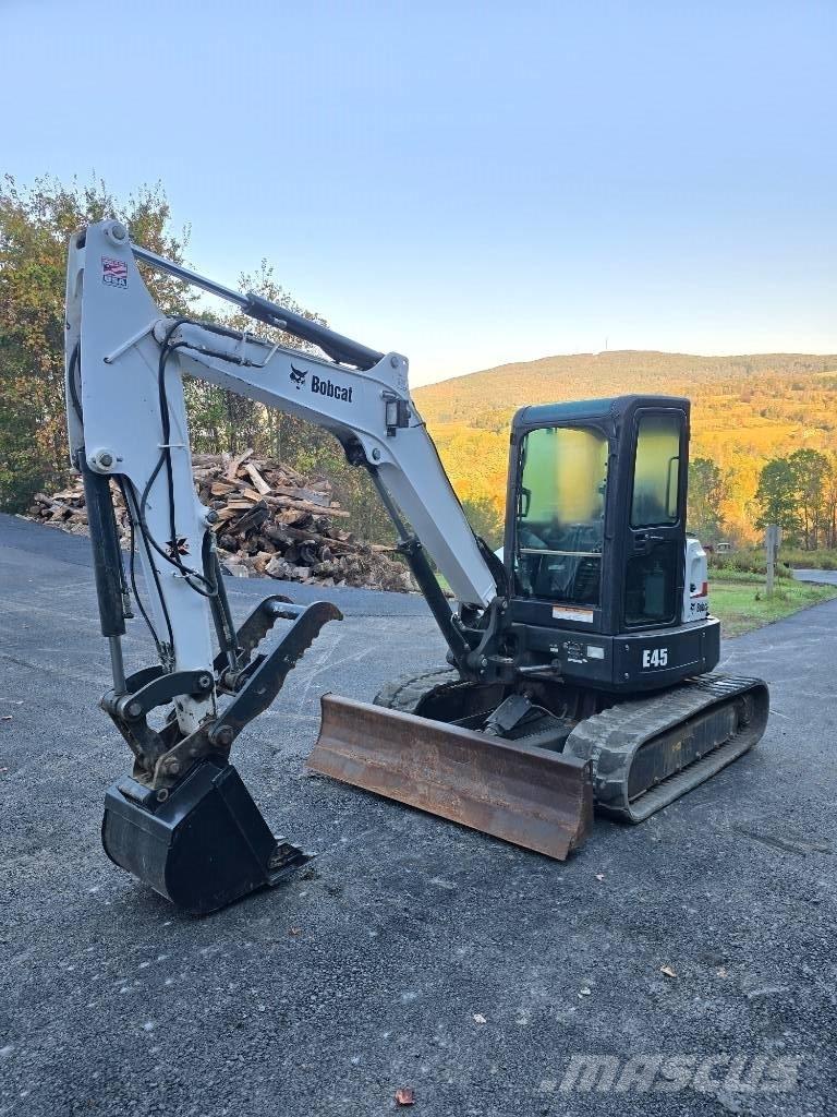 Bobcat E 45 Mini kotrók < 7t