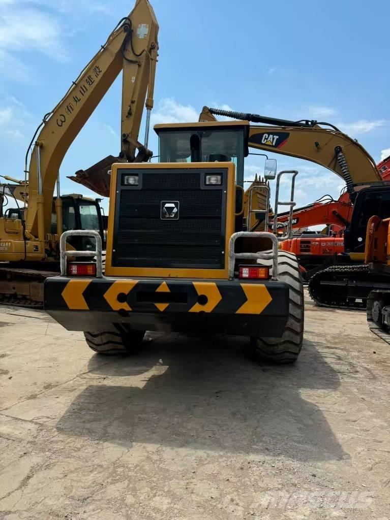 XCMG ZL 50 GN Gumikerekes homlokrakodók