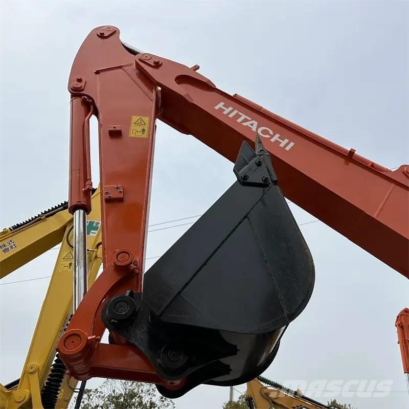 Hitachi ZX60 Mini kotrók < 7t