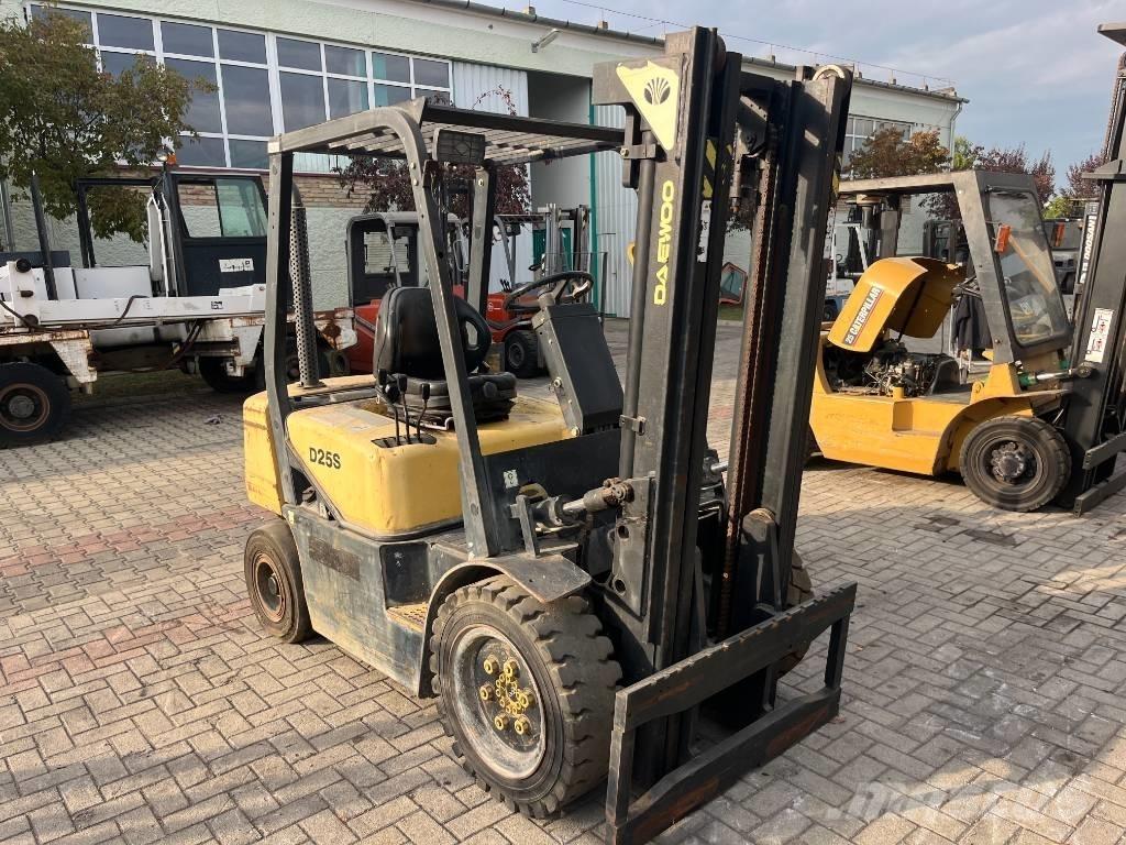 Daewoo D25S3 V-2311 Dízel targoncák