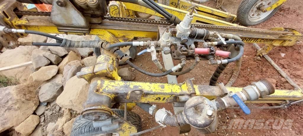  Coredril l A 432 HD Talaj fúró