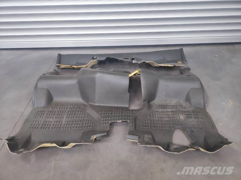 Renault Floor Mat Vezetőfülke és belső tartozékok