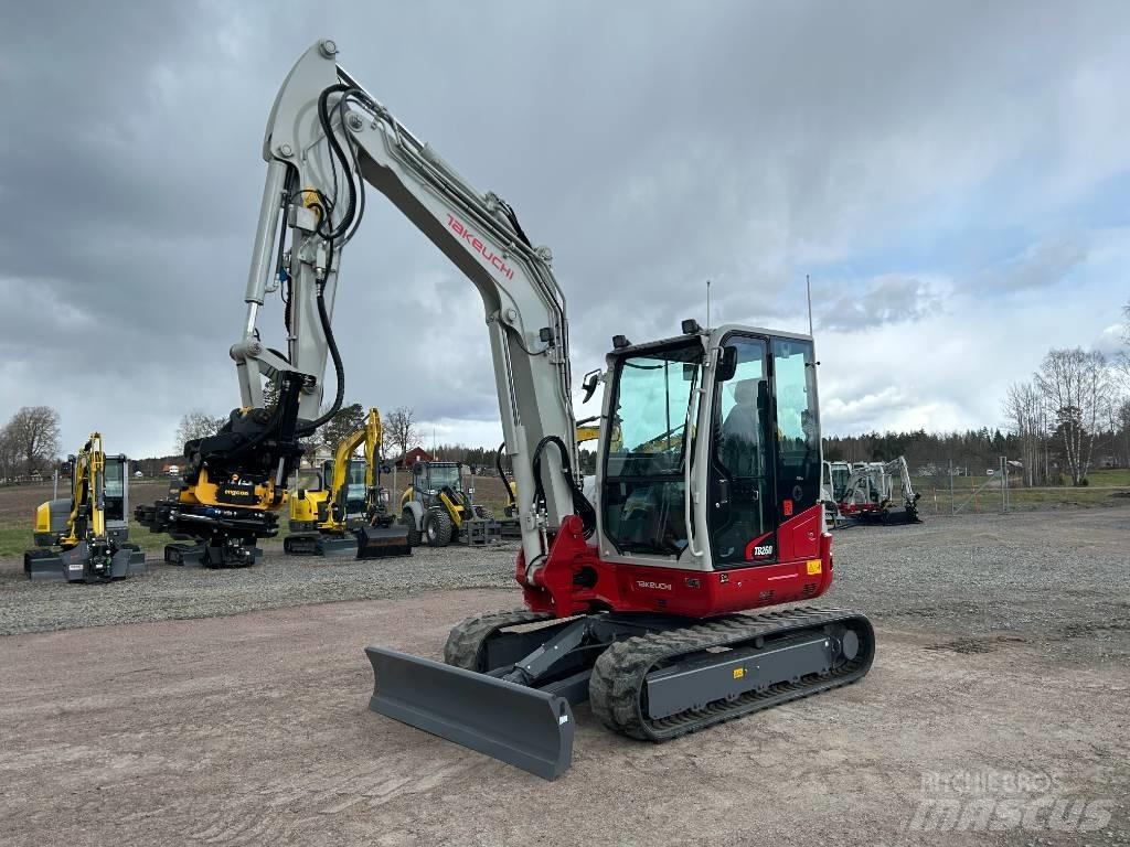 Takeuchi TB260 Mini kotrók < 7t
