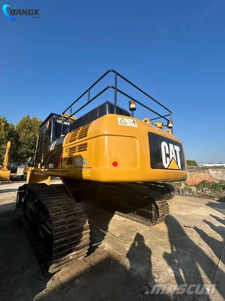 CAT 340D2L Lánctalpas kotrók