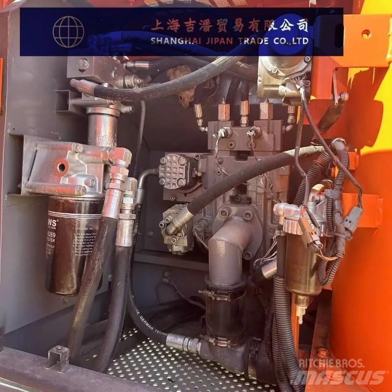 Hitachi ZX 160 Lánctalpas kotrók