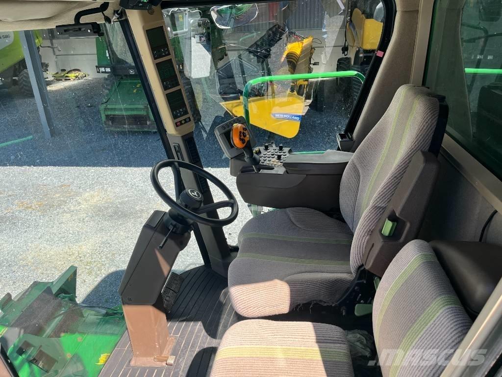 New Holland CX 6090 Kombájnok