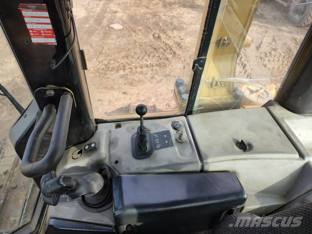 CAT D 6 N LGP lánctalpas dózerek