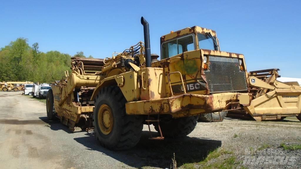 CAT 615 C Földnyesők (szkréperek)