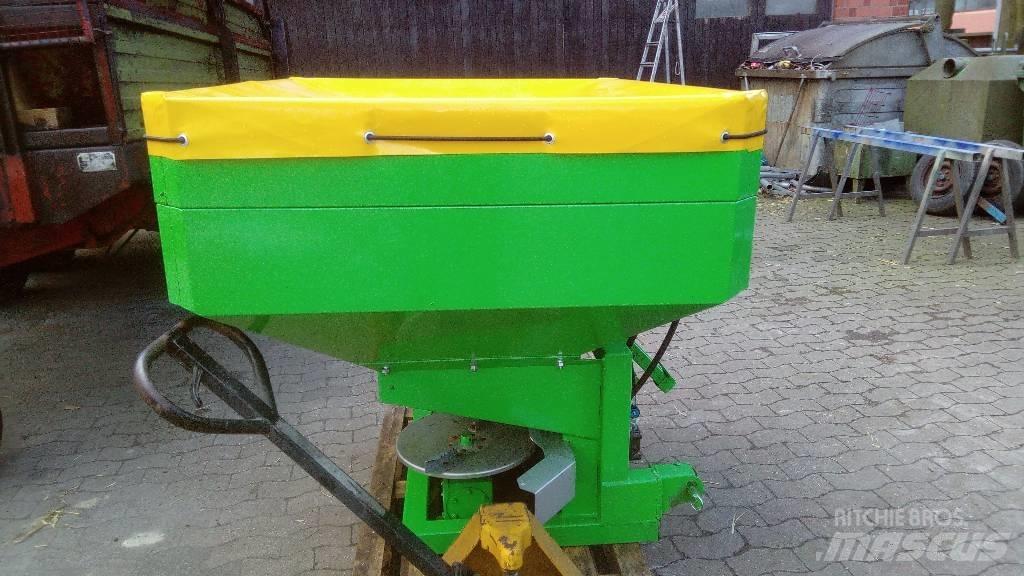 LANGREN RS-800 Trágyaszóró