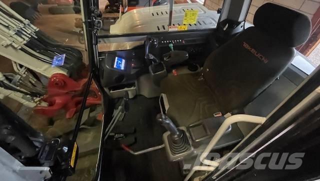 Takeuchi TB290 Közepes (midi) kotrók 7 t - 12 t