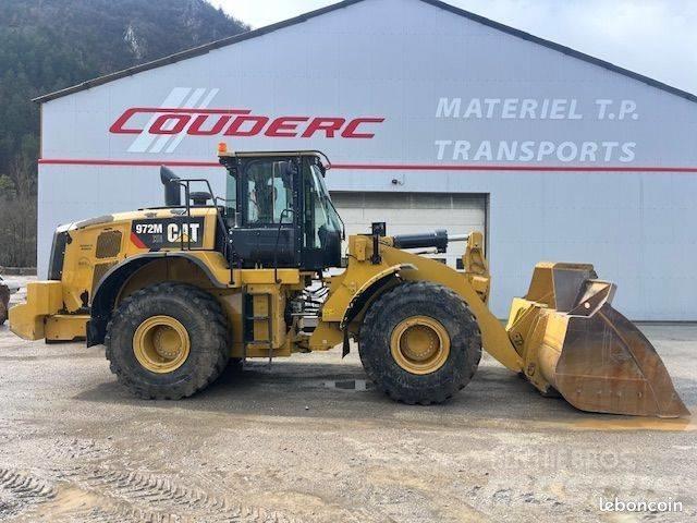CAT 972 M Gumikerekes homlokrakodók