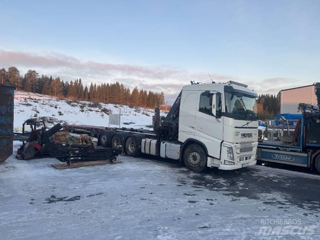 Volvo Kran & krokbil Horgos rakodó teherautók