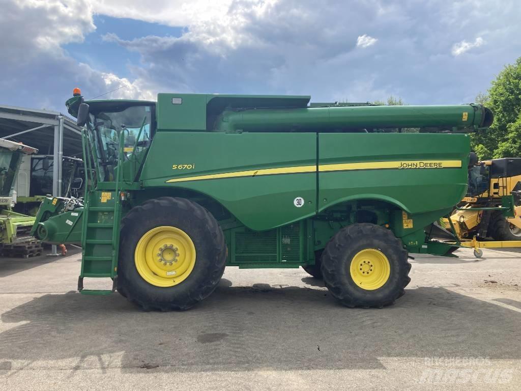 John Deere S 670 i Kombájnok