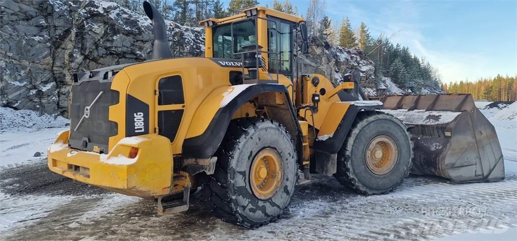 Volvo L180G Gumikerekes homlokrakodók