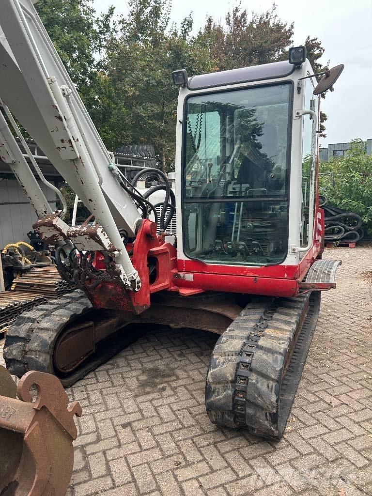 Takeuchi TB070 Mini kotrók < 7t