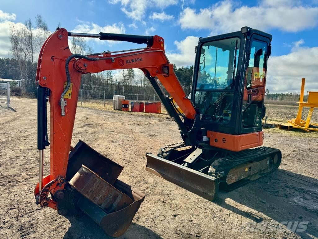 Hitachi ZX 26 U-6 Mini kotrók < 7t