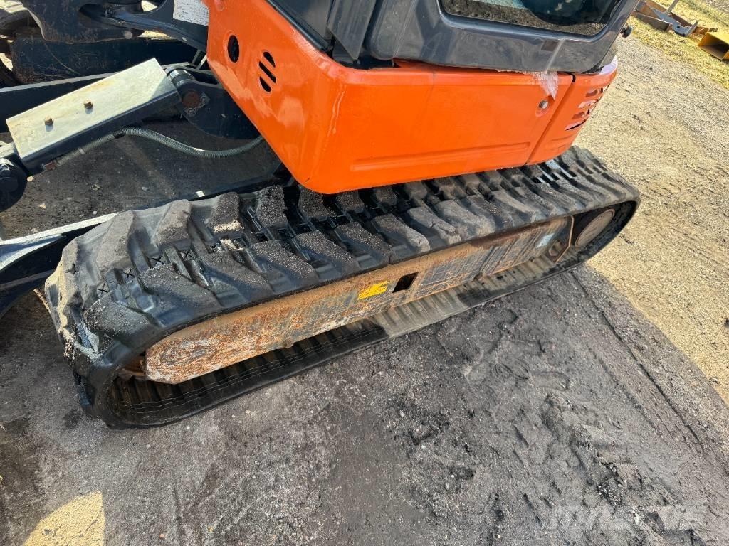 Hitachi ZX 26 U-6 Mini kotrók < 7t