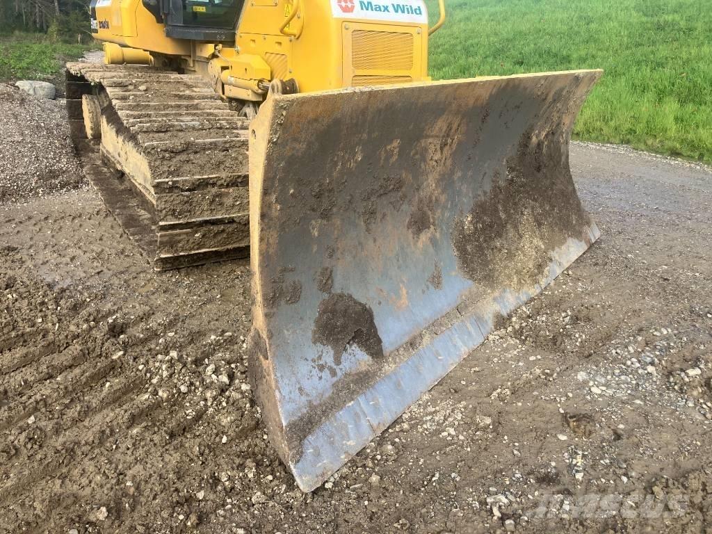 Komatsu D51PXi - 24 lánctalpas dózerek