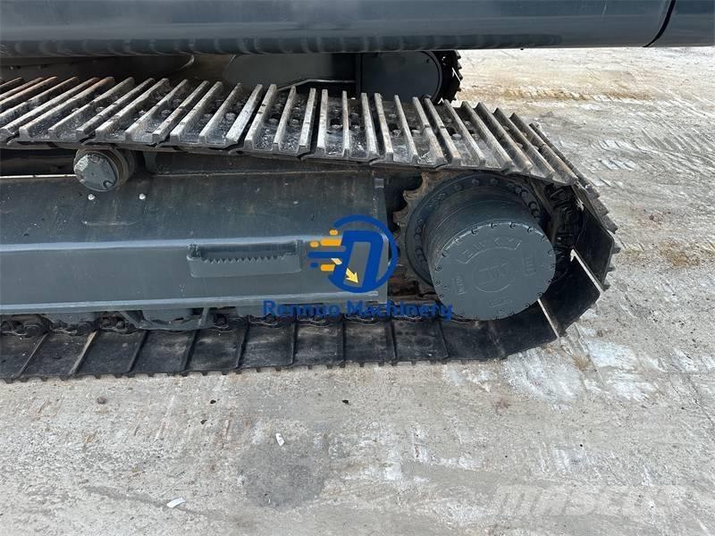 Hyundai HX220HD Lánctalpas kotrók