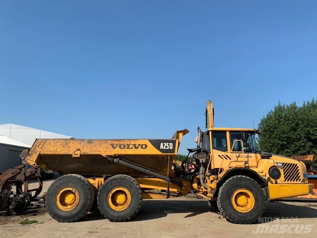 Volvo A 25 D Csuklósdömperek