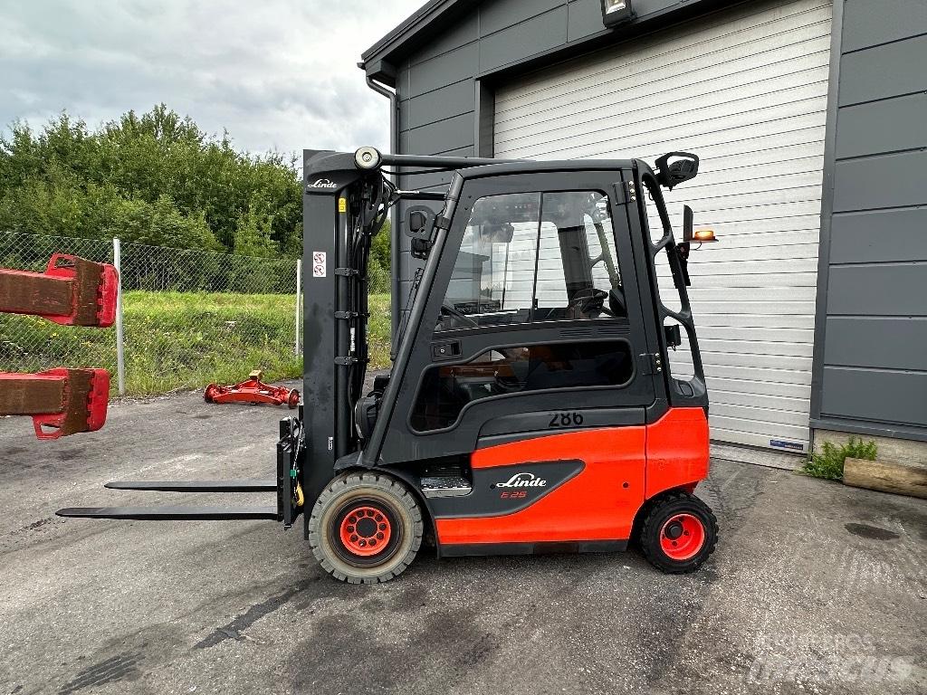 Linde E 25 -01 Elektromos targoncák