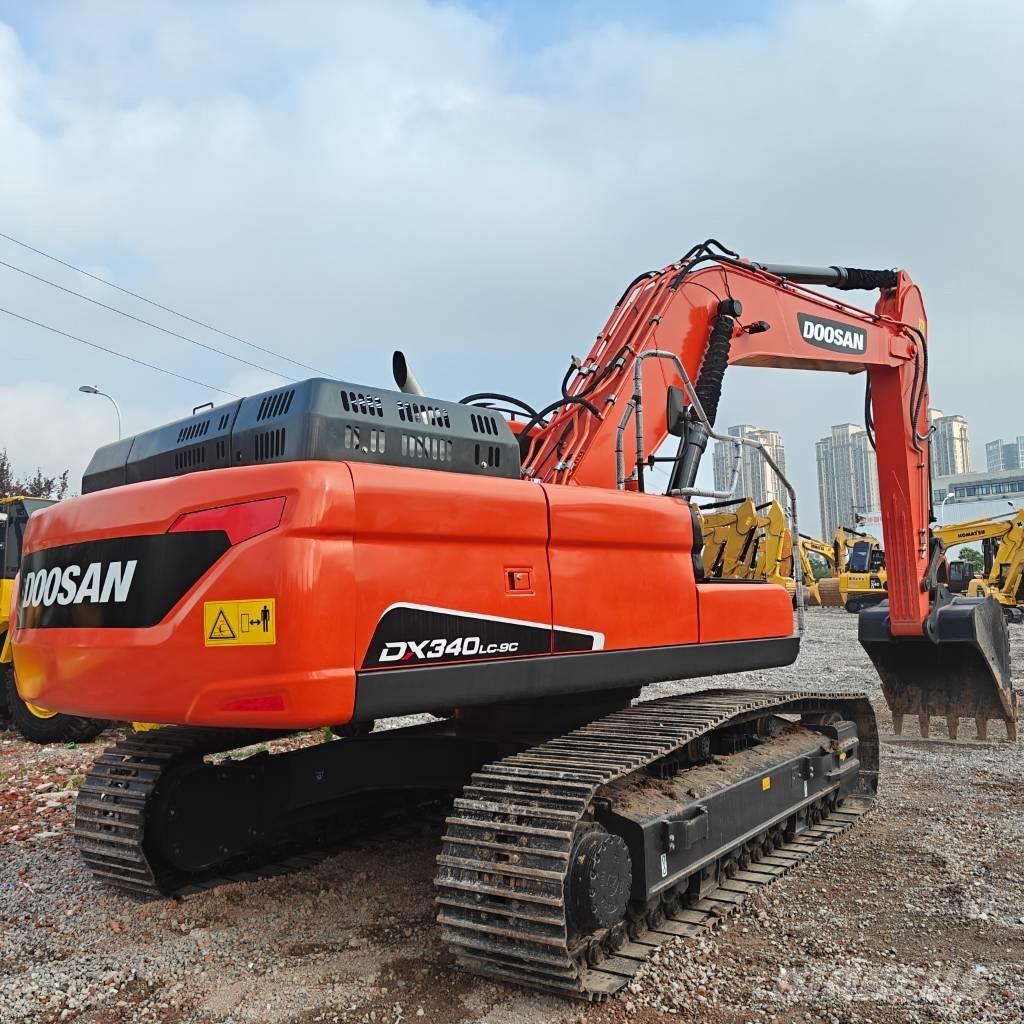 Doosan 340 LC-9C Lánctalpas kotrók