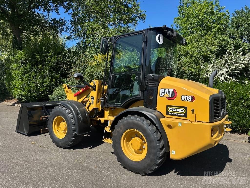 CAT 908 Gumikerekes homlokrakodók