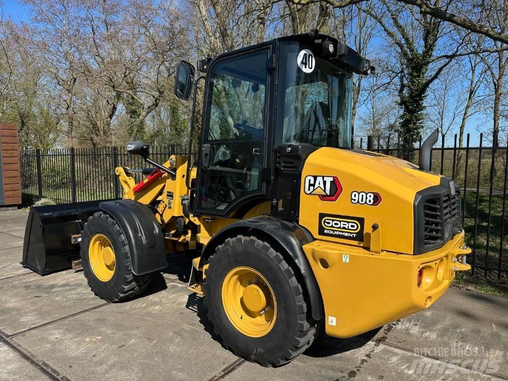 CAT 908 Gumikerekes homlokrakodók