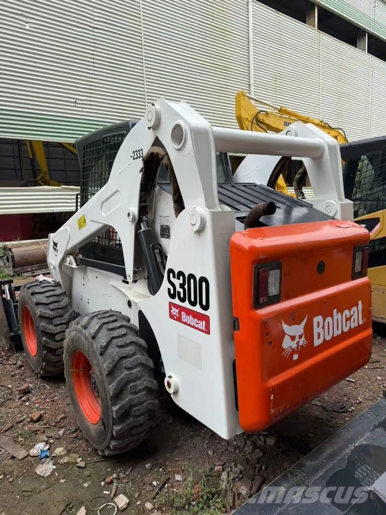 Bobcat S 300 Kompaktrakodók