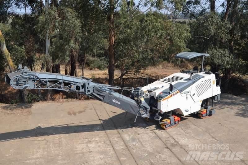 Wirtgen W130F Egyéb