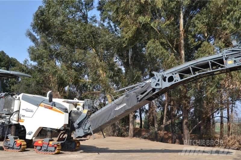 Wirtgen W130F Egyéb