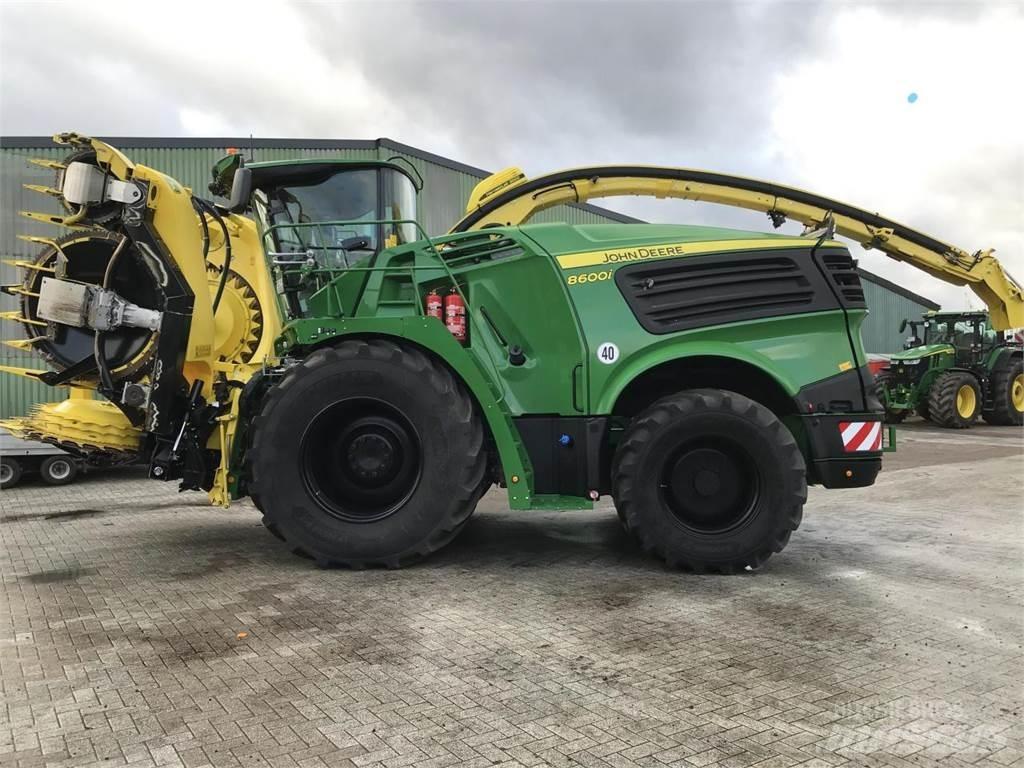 John Deere 8600 Önjáró szecskázók