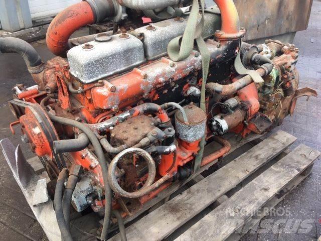 Scania DS8-40 Motorok